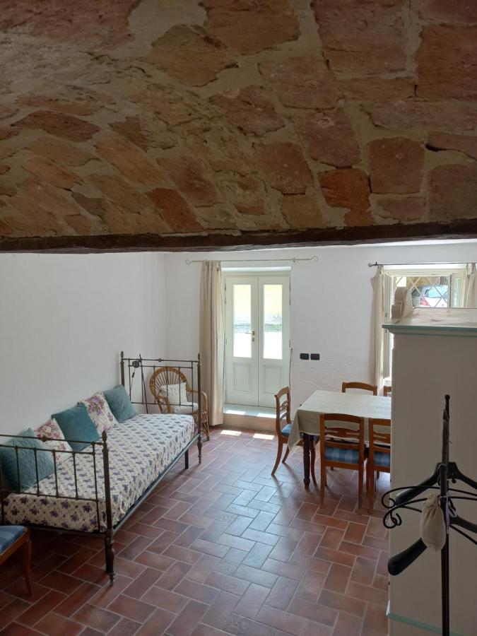 Appartement Il Giardino Di Olivia à Guarene Extérieur photo