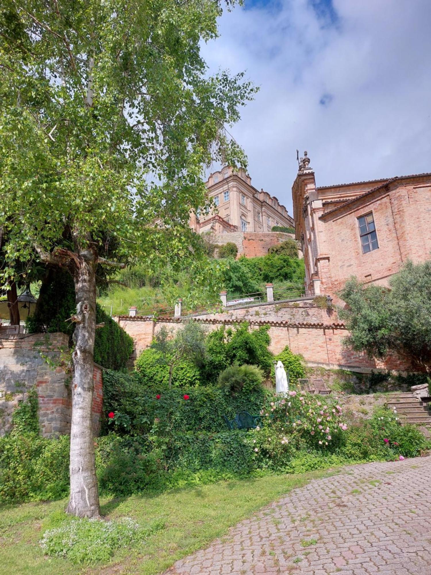 Appartement Il Giardino Di Olivia à Guarene Extérieur photo